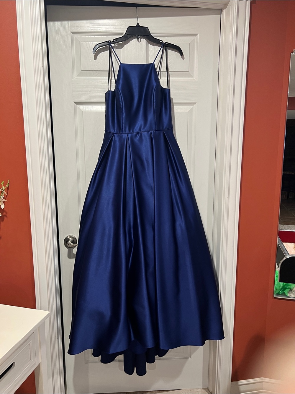 Women’s Navy Satin Spaghetti-Strap Formal Dress